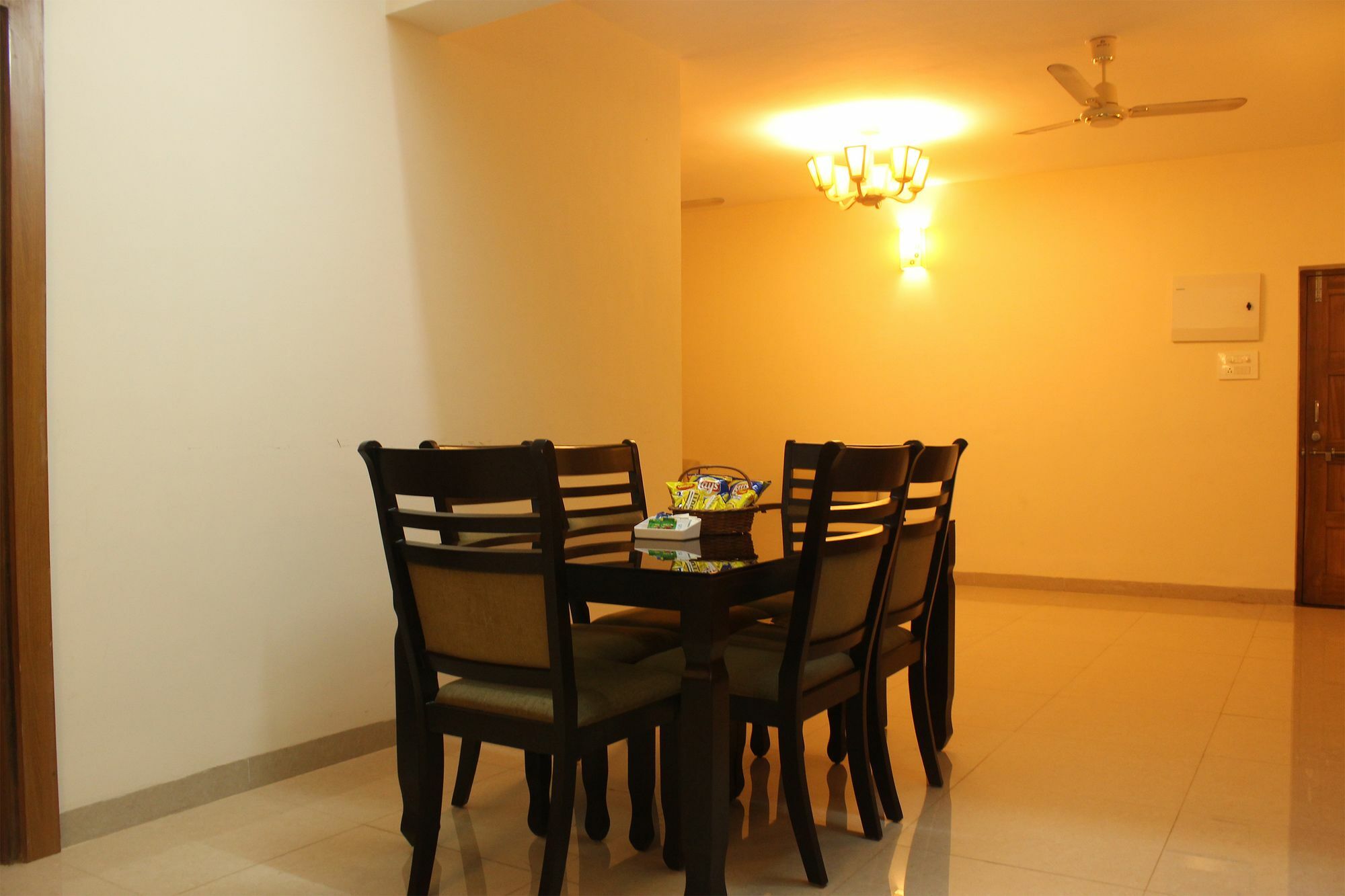 Ferienwohnung Boutique 2 Bhk North Goa Road Sangolda Exterior foto