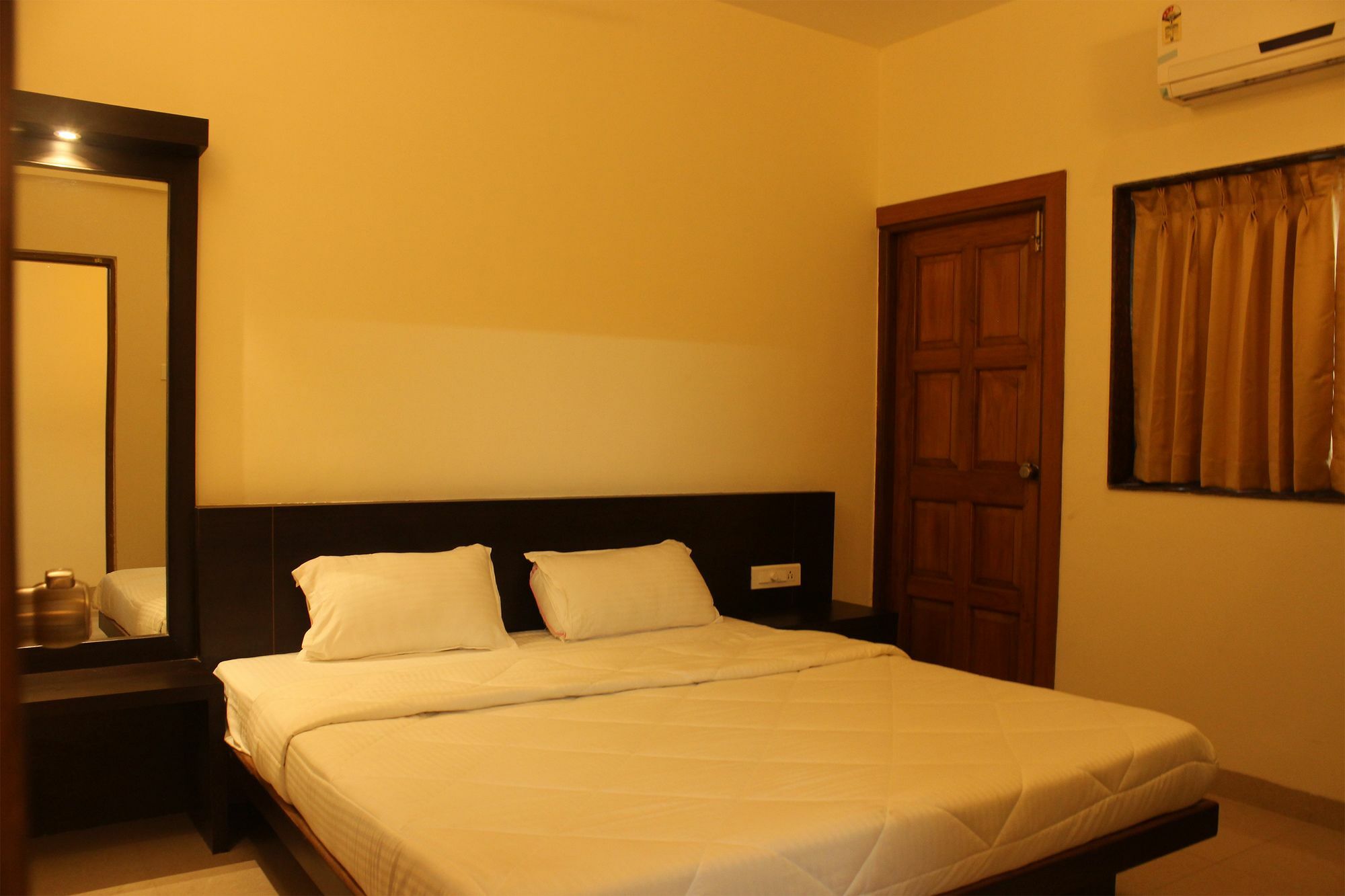 Ferienwohnung Boutique 2 Bhk North Goa Road Sangolda Exterior foto